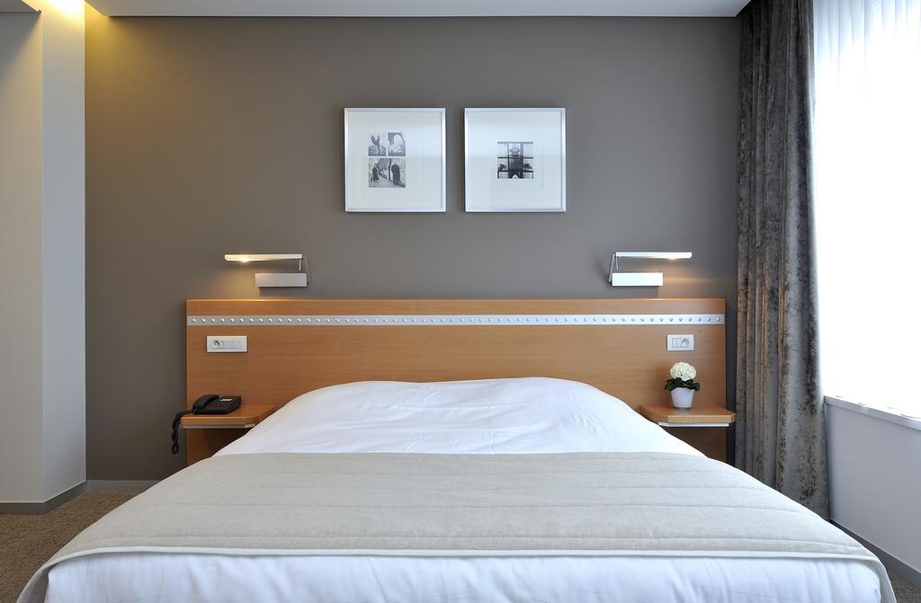 Business By Parkhotel -Annex- Kortrijk Cameră foto